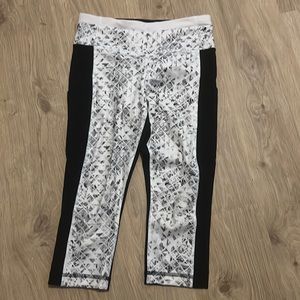 Size 4 Lululemon Running Crops